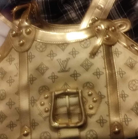Louis Vuitton Limited Edition - Picture 1 of 3